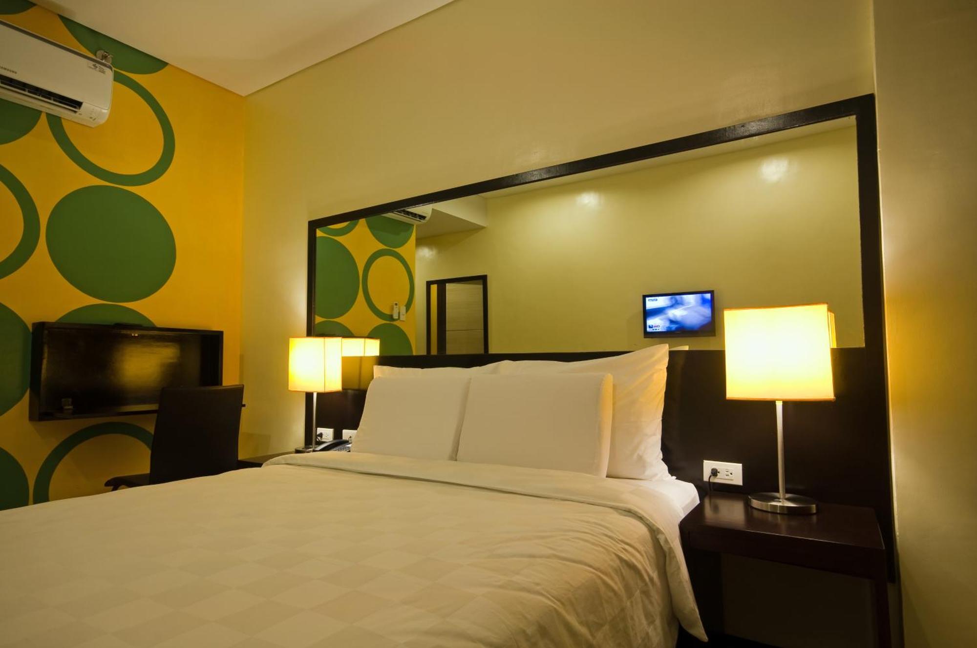 Hotel Go